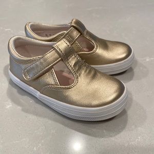 NWOT Keds Velcro strap shoes Toddler size 6